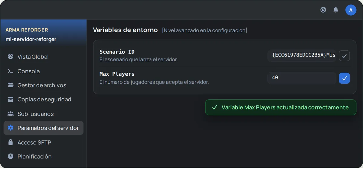 Variables de entorno de un servidor Arma Reforger en OuiPanel: Scenario ID con el escenario Conflict en Everon y Max Players cambiado de 32 a 40