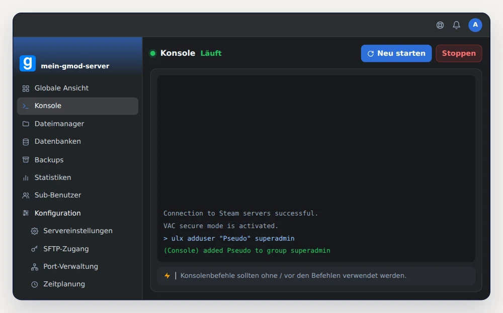 OuiPanel-Konsole eines GMod-Servers mit dem Befehl ulx adduser und der Antwort added Pseudo to group superadmin