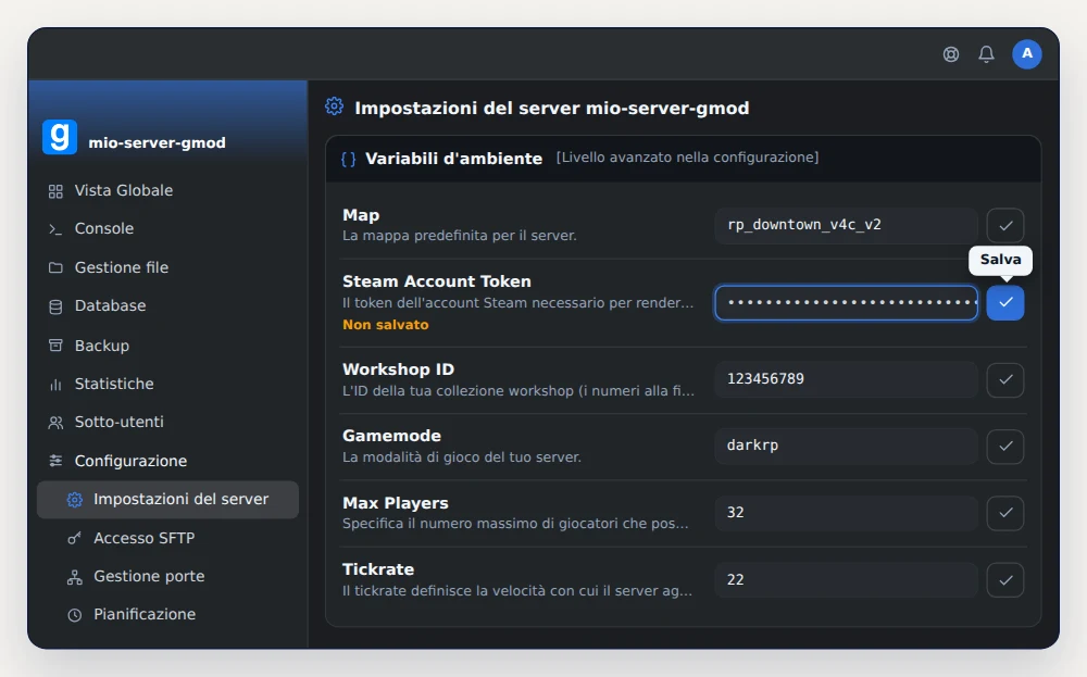Scheda Variabili d'ambiente di un server GMod in OuiPanel, con il token incollato in Steam Account Token e il pulsante Salva