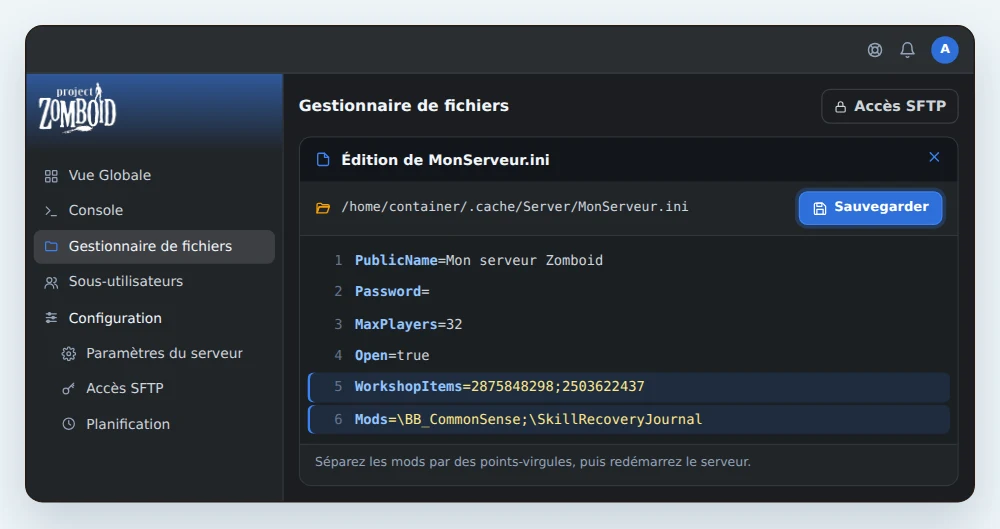 Gestionnaire de fichiers de OuiPanel avec MonServeur.ini ouvert dans .cache/Server, montrant PublicName, Password, MaxPlayers, Open et les lignes WorkshopItems et Mods remplies avec deux mods du Steam Workshop