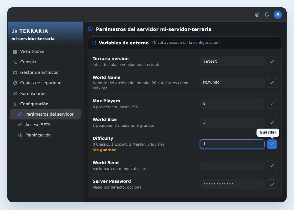 Tarjeta Variables de entorno de un servidor Terraria vanilla en OuiPanel, con Terraria version en latest, World Name en MiMundo, Max Players en 8, World Size en 3, Difficulty cambiada a 1 y aún sin guardar, World Seed vacío y Server Password oculta
